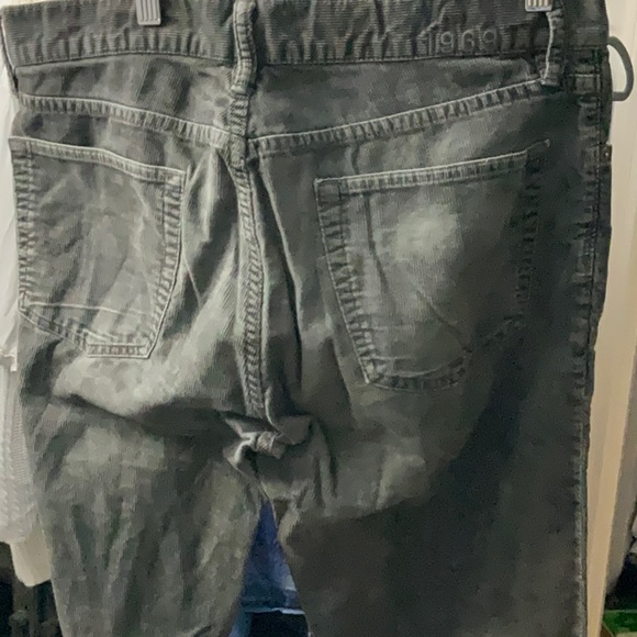 GAP Straight Leg Black Corduroy Jeans Black 34x32 - Picture 7 of 7